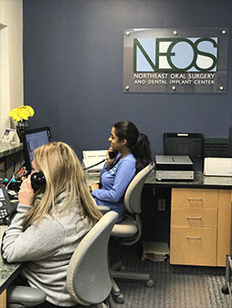 Oral and Maxillofacial Surgeon 01845,